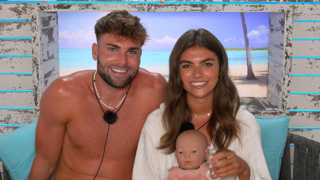 To No One’s Surprise, Love Island UK’s Sammie And Tom Split But Which Couples Have Survived Outside Of The Villa?