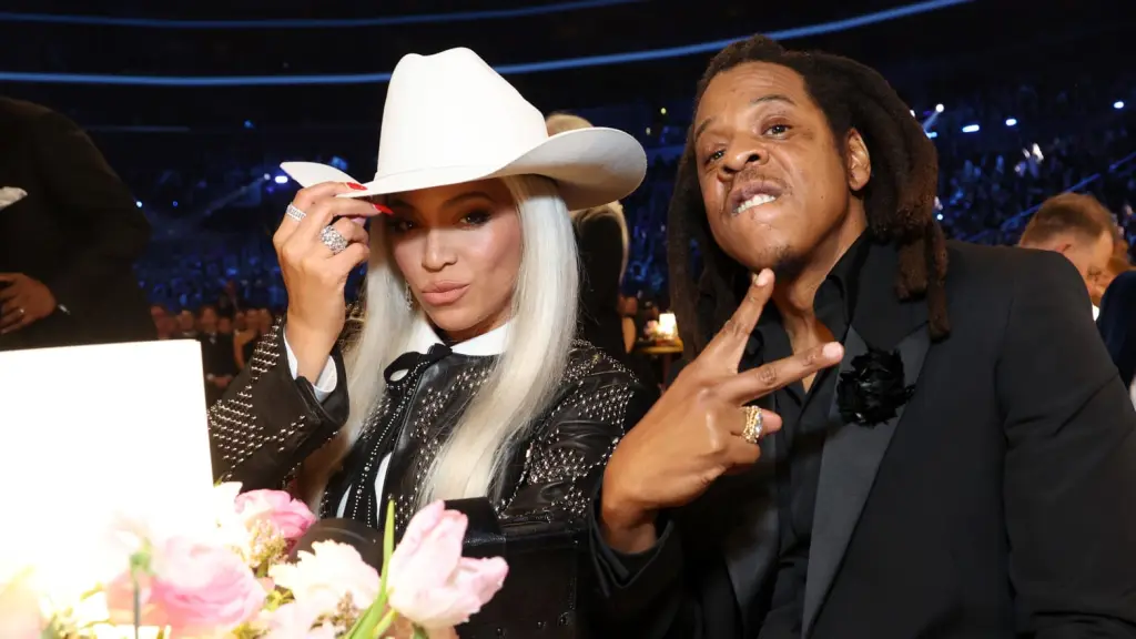 #MusicMonday: Beyoncé Straps On Her Boots and Doug Dimmadome Hat To Take Over Country Music
